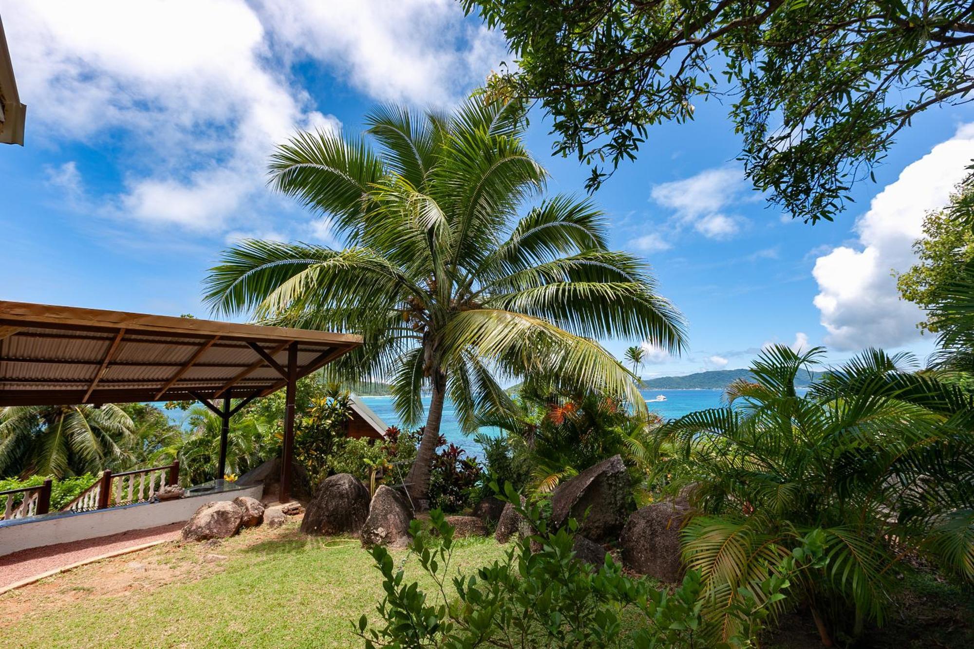 Chalets Cote Mer Baie Sainte Anne Exterior photo